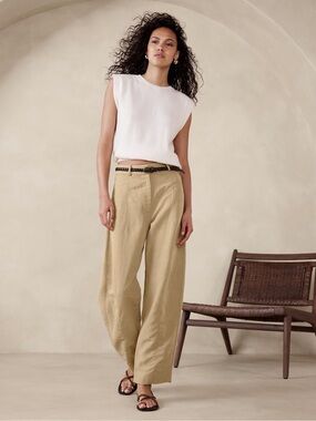 BANANA REPUBLIC • High-Rise Barrel Tencel Linen Pant in Light Khaki